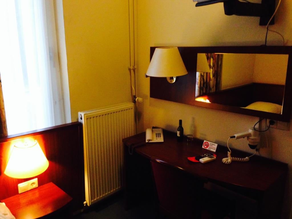 Hotel Pax Arnhem Room photo